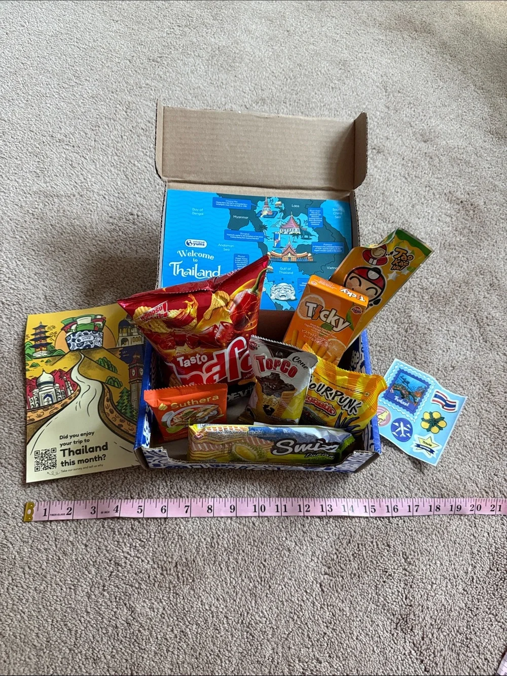 New! Universal Yums Thailand Snack Gift Box